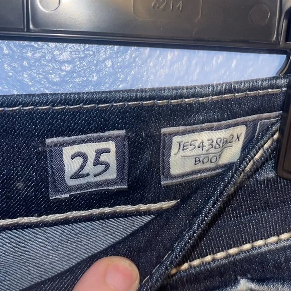 Miss Me Bootcut Jeans - size 25 Thick Stitch Bling Chain. X - Picture 5 of 7